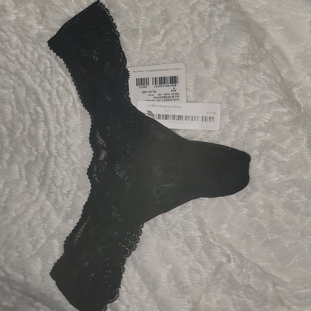La perla black lace thong